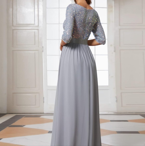 Elegant Round Neckline Sequins Floor Length Evening Dress - Picture 5 of 11
